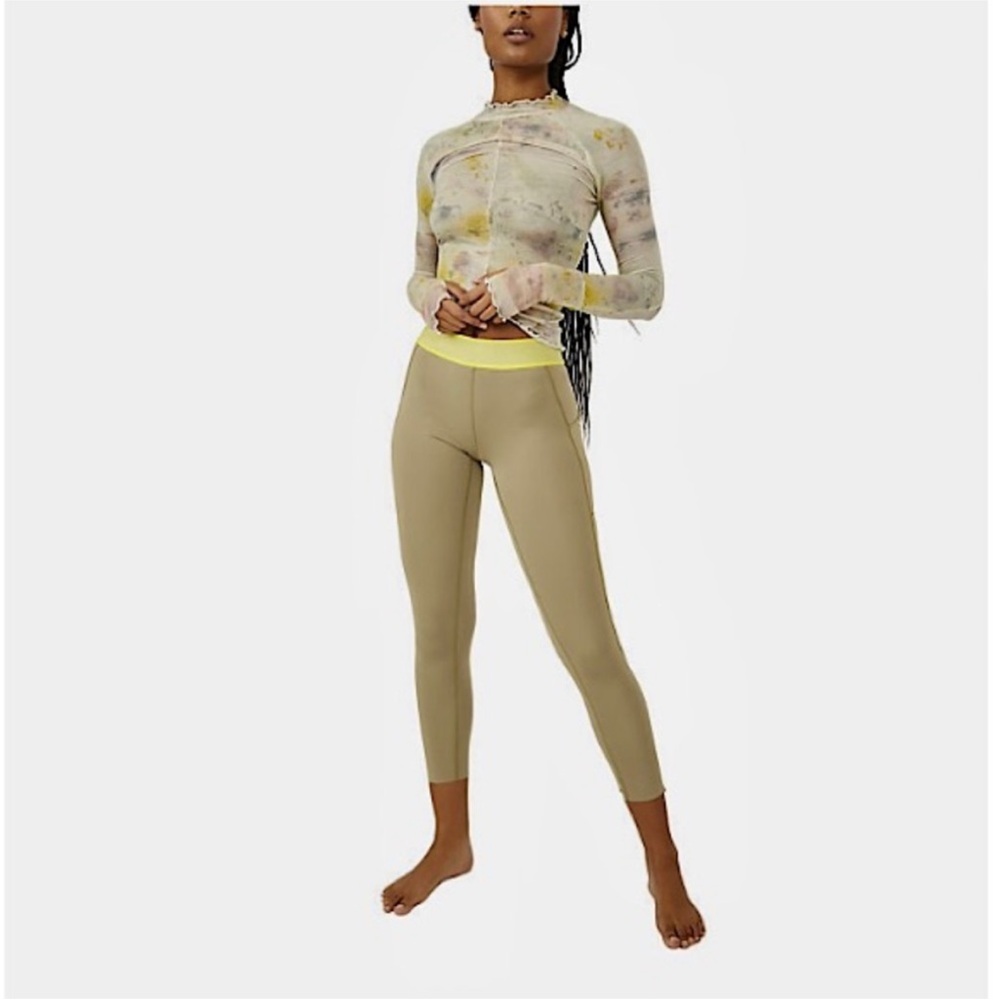 FP Movement Endurance Tights Leggings Size Medium